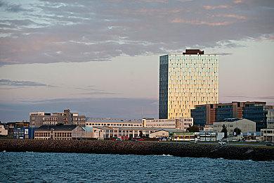 下架半年之后 《赛博朋克2077》重新回归PS商城